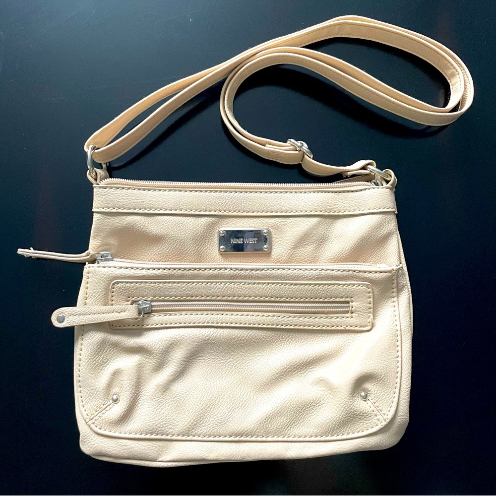 Nine West cream shoulder bag